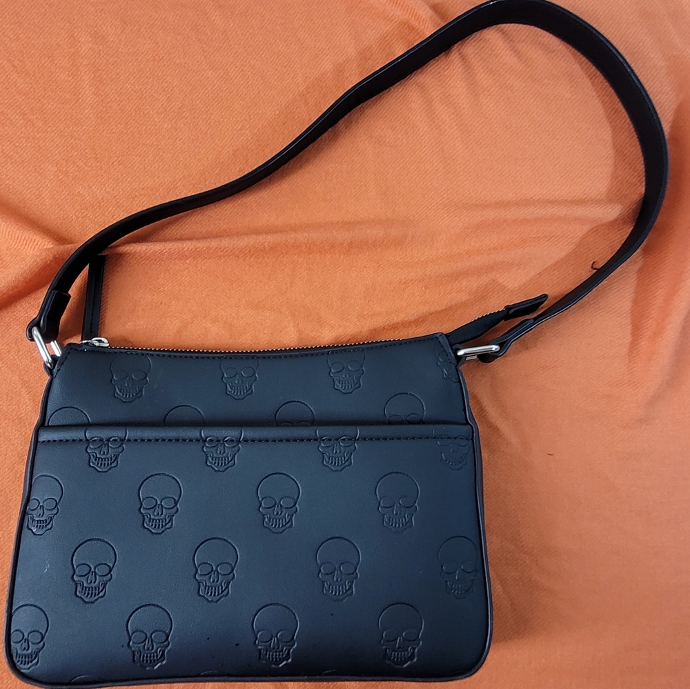 MAD Engine Skull Handbag HOT ITEM!